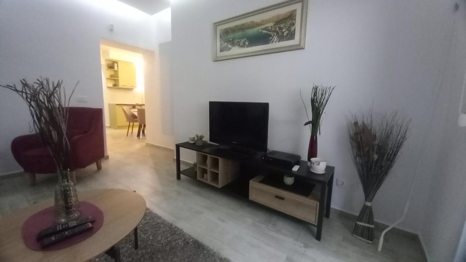 Apartamento Apartman Nadja Kotor Exterior foto