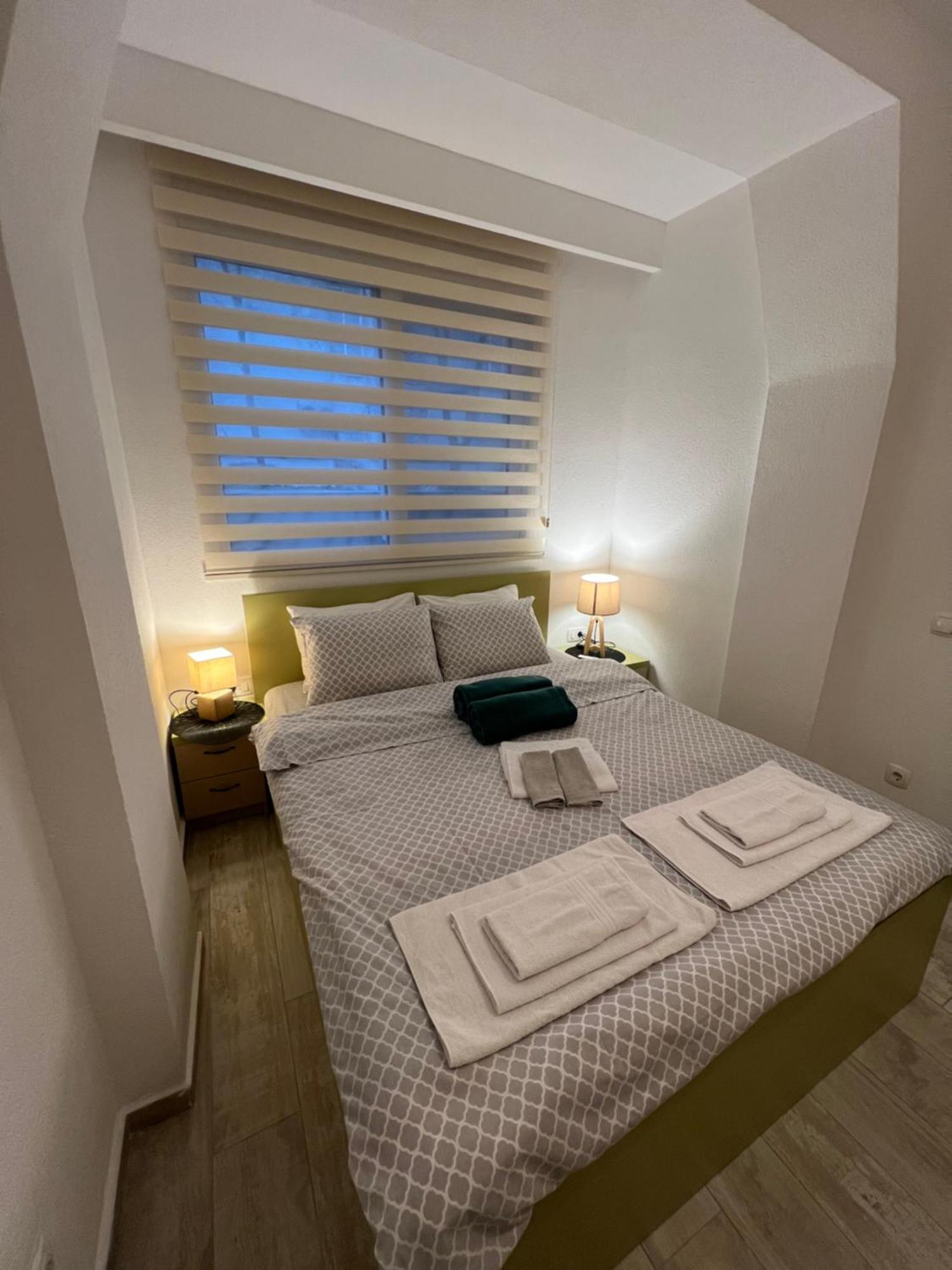 Apartamento Apartman Nadja Kotor Exterior foto