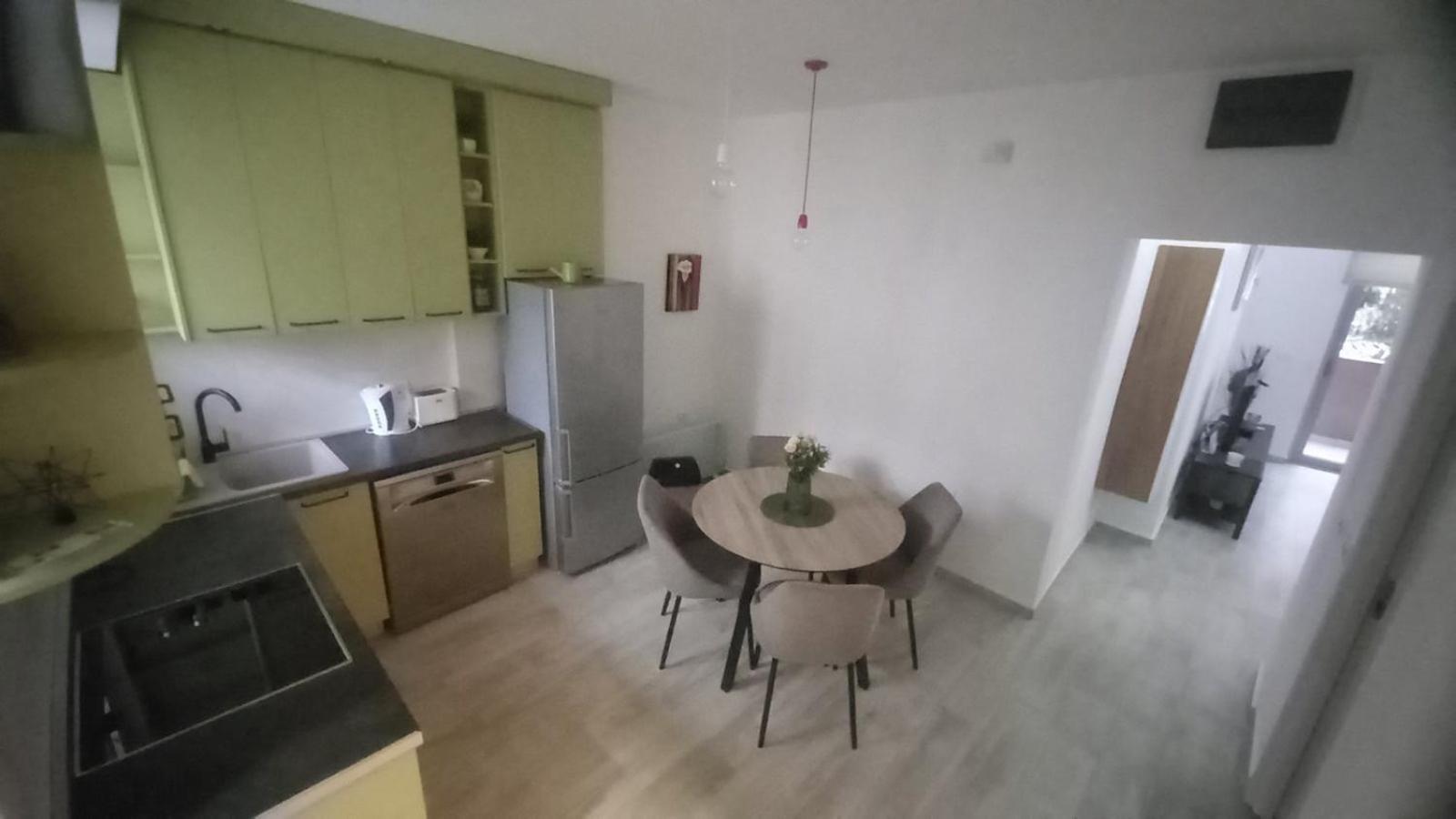 Apartamento Apartman Nadja Kotor Exterior foto